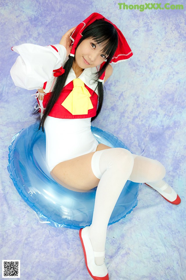 Reimu Hakure - Bigdesi Sex Gif No.b570e1