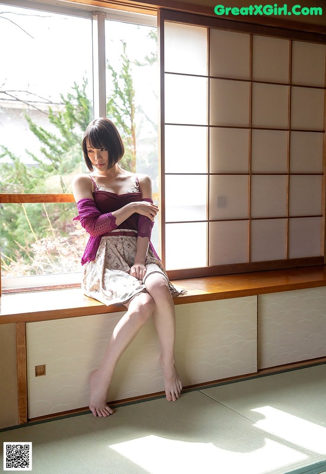 Airi Suzumura - Galleris Upornia Bar Reuxxx No.f97159